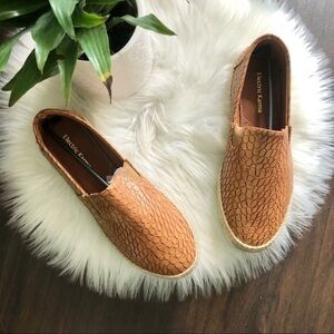 NIB electric karma lulu croc embossed espadrille